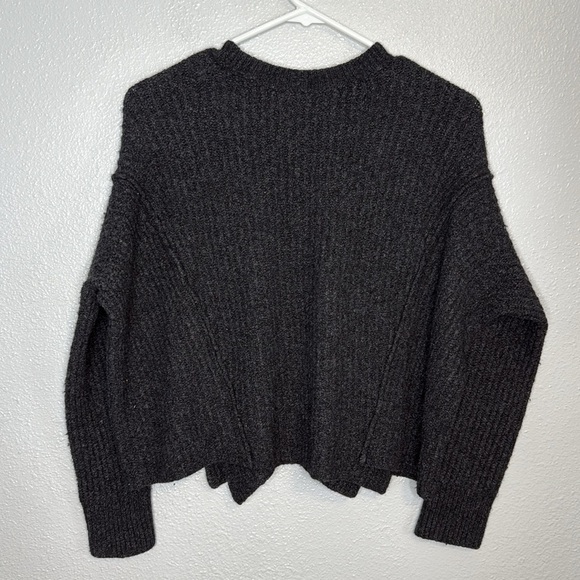 VINCE Women's Black Overlap Panel Crewneck Sweater XS - Picture 8 of 8